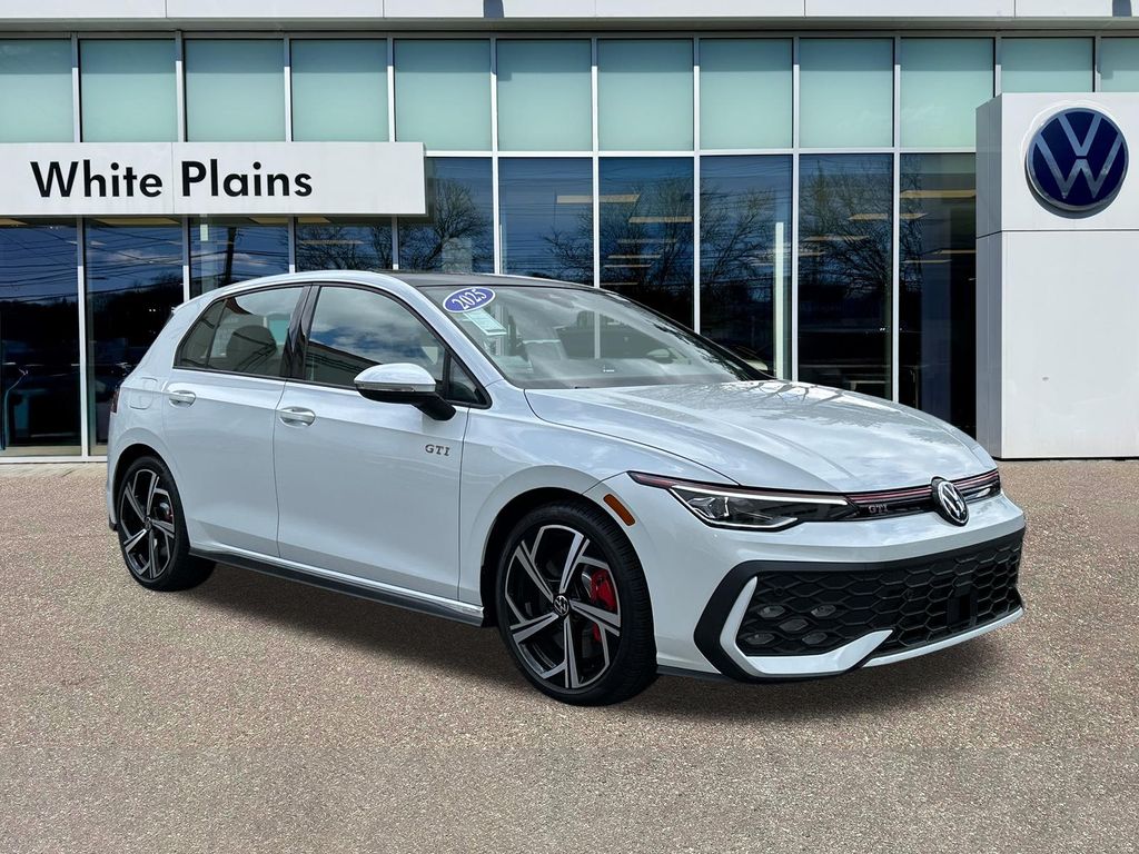 2025 Volkswagen Golf GTI 2.0T SE