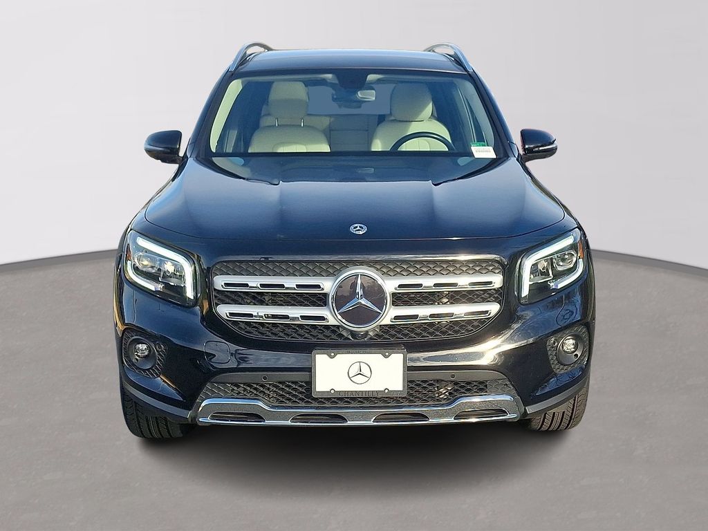 Thumbnail: 2023 Mercedes-Benz GLB - 2