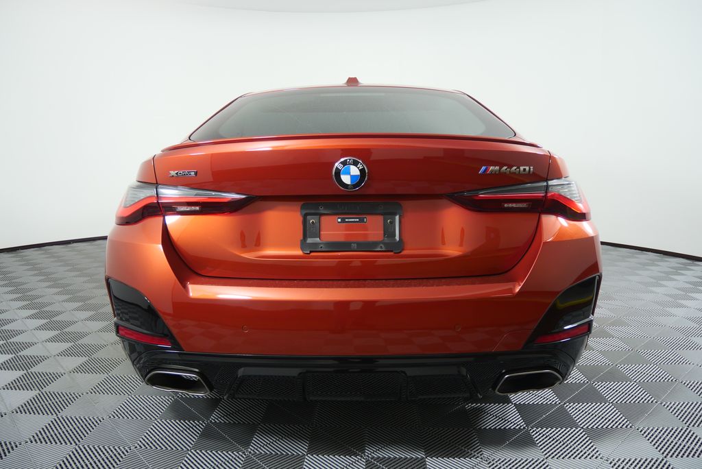 Thumbnail: 2024 BMW 4 Series - 4