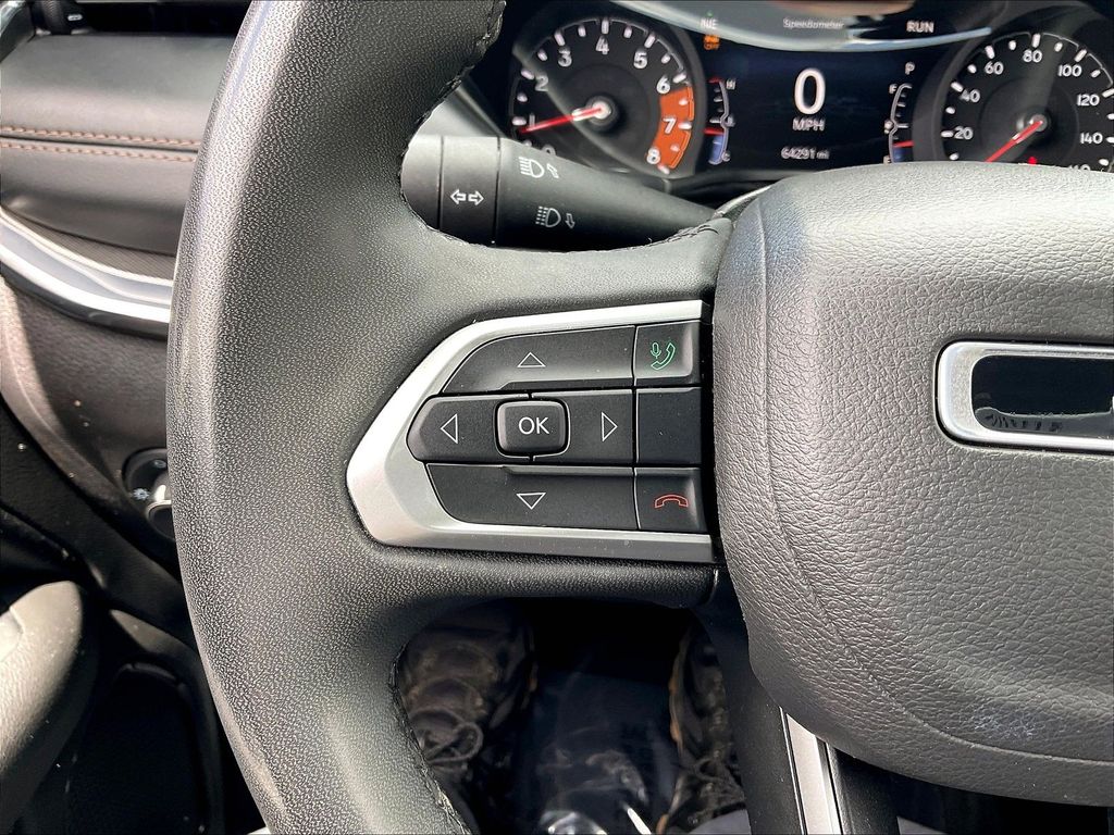 2023 Jeep Compass — photo 21