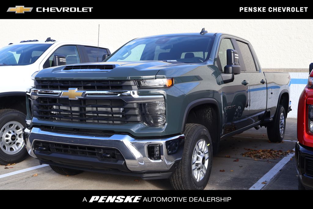 Thumbnail: 2026 Chevrolet Silverado 2500 - 1