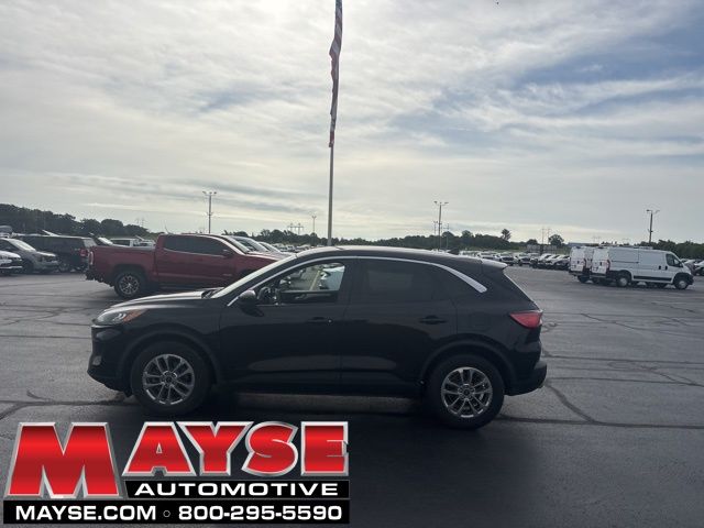 Black Metallic 2020 Ford Escape SE FWD SUV / Crossover Front-Wheel Drive 8-Speed Automatic