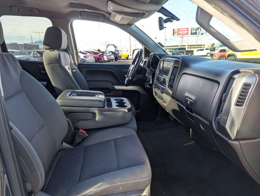 2018 Chevrolet Silverado 1500 LT 31