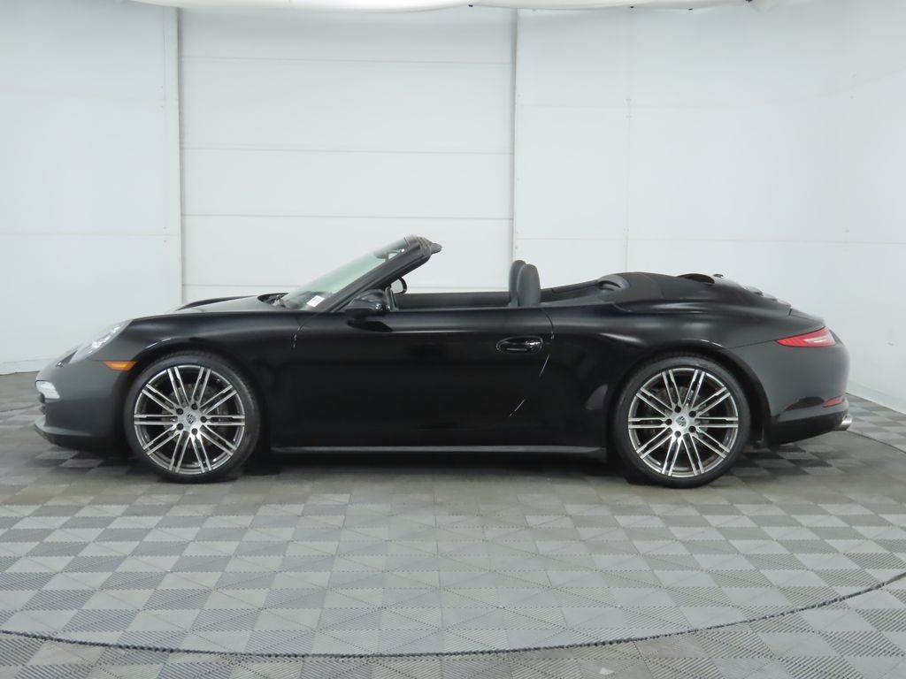 Thumbnail: 2016 Porsche 911 - 8