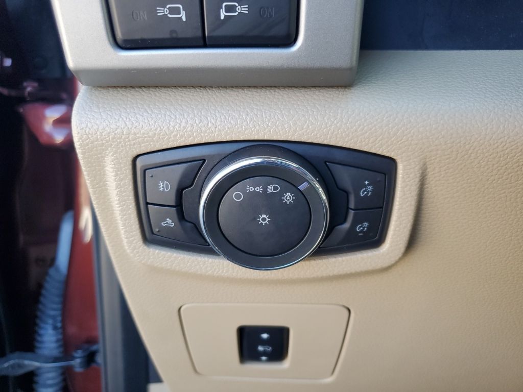 Used Car 2016 Ford F-150  Lariat For Sale Under $30,000 In Austin, Texas