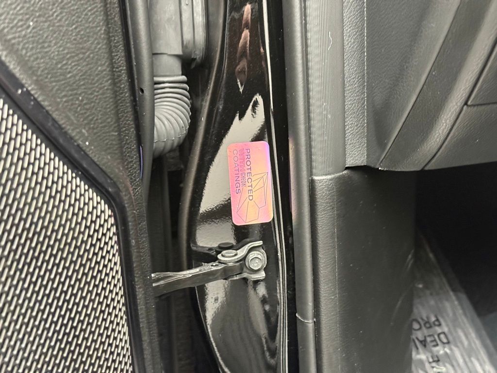 Thumbnail: 2025 RAM 1500 - 25