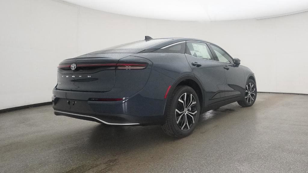 Thumbnail: 2026 Toyota Crown - 31