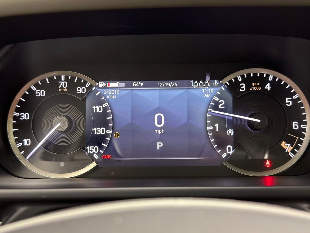 Thumbnail: 2023 Land Rover Defender - 10