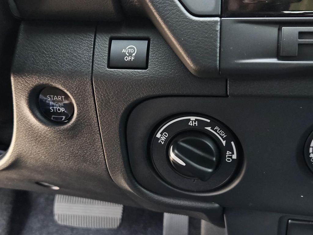 2026 Nissan Frontier S - Photo 18