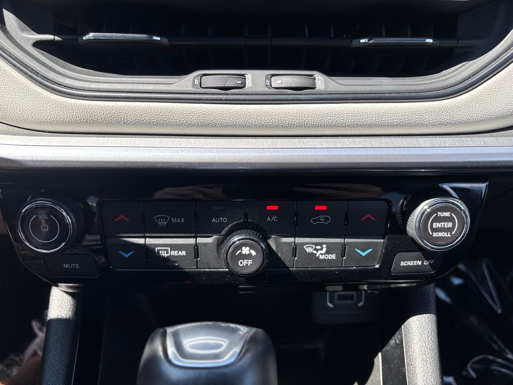 Used 2025 Jeep Compass SUV