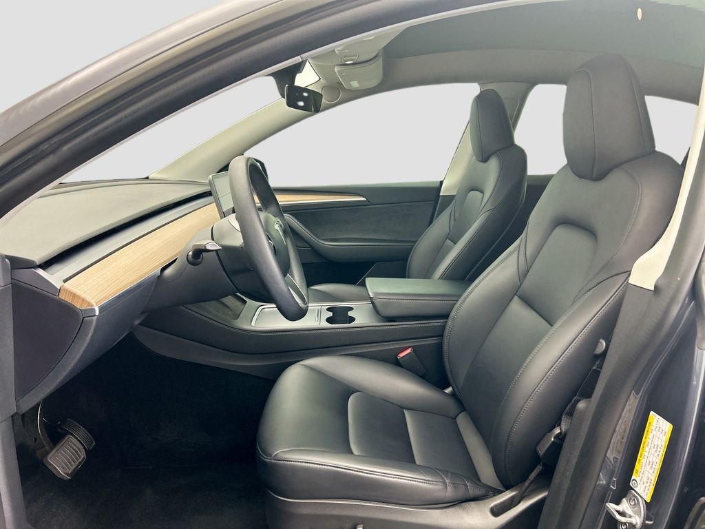 Thumbnail: 2022 Tesla Model Y - 18