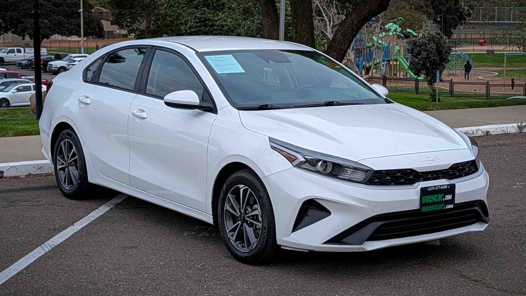 Used 2024 Kia Forte LXS 4D Sedan