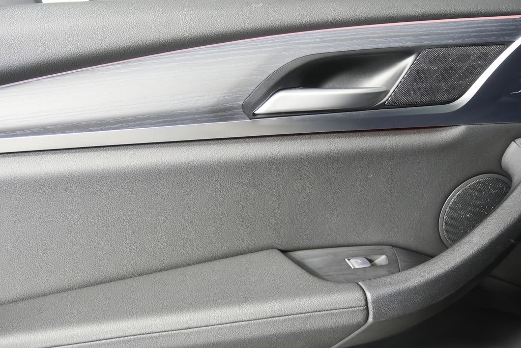 Thumbnail: 2024 BMW X3 - 13
