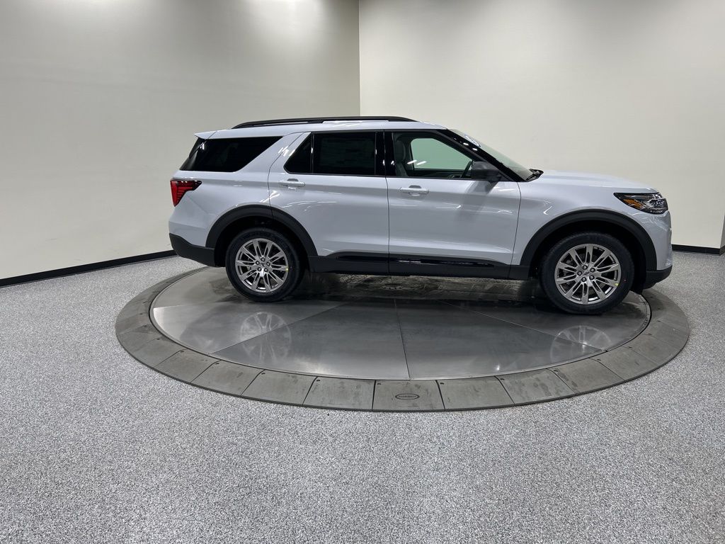 new 2026 Ford Explorer car, priced at $47,670