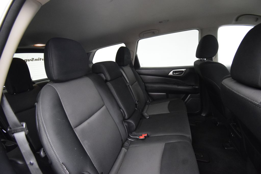 used 2020 Nissan Pathfinder car, priced at $18,095