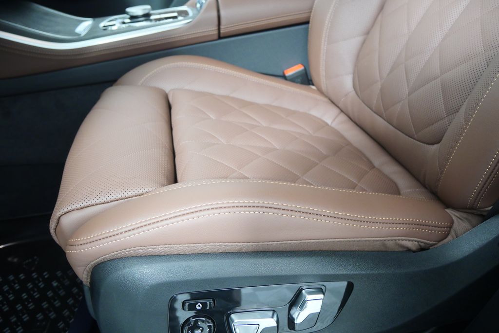 Thumbnail: 2026 BMW X5 - 7