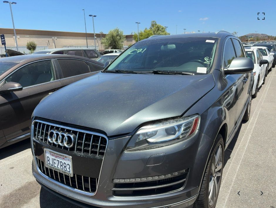 Gray 2014 Audi Q7 SUV / Crossover All-Wheel Drive 8-Speed Automatic