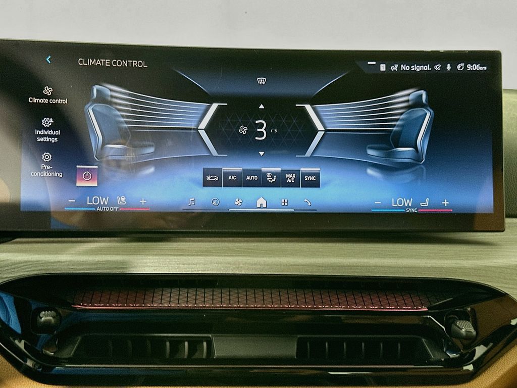 Thumbnail: 2026 BMW i4 - 14