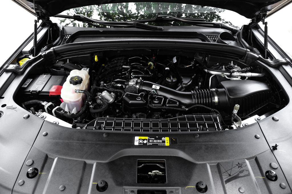 used 2023 Jeep Grand Cherokee car, priced at $31,400