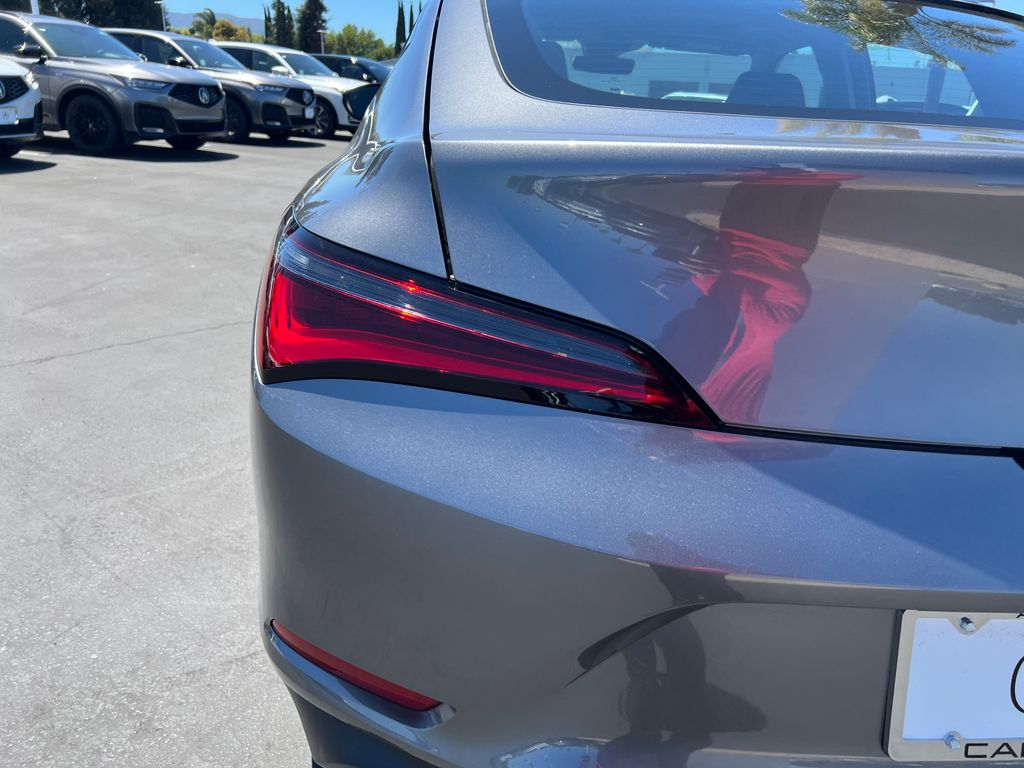 Thumbnail: 2025 Acura Integra - 10