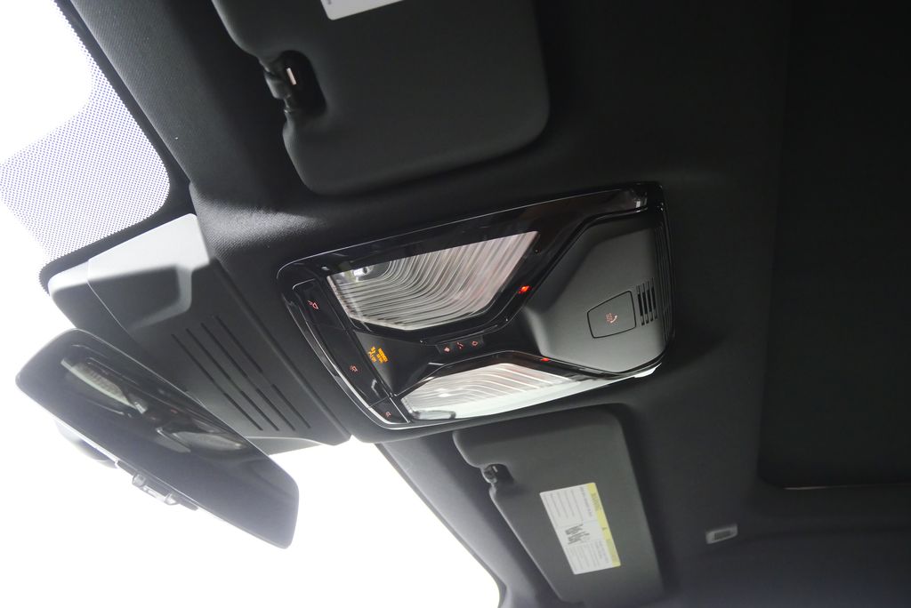 Thumbnail: 2026 BMW X6 - 21