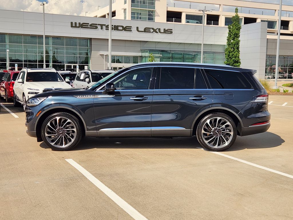 2024 Lincoln Aviator Reserve Blue at Bayway Cadillac of The Woodlands