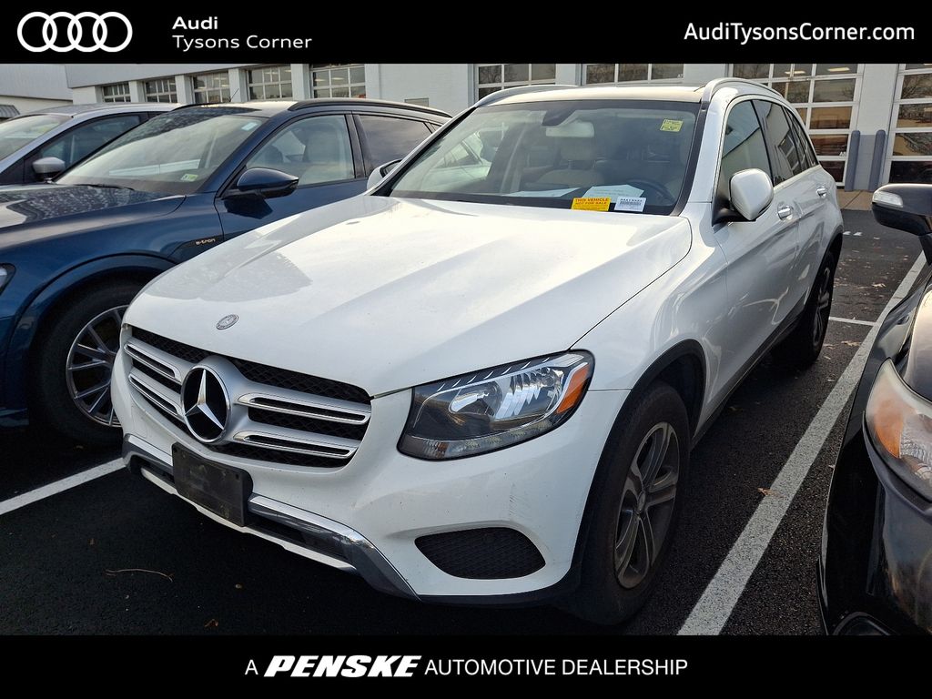 2017 Mercedes-Benz GLC 300 -
                Vienna, VA