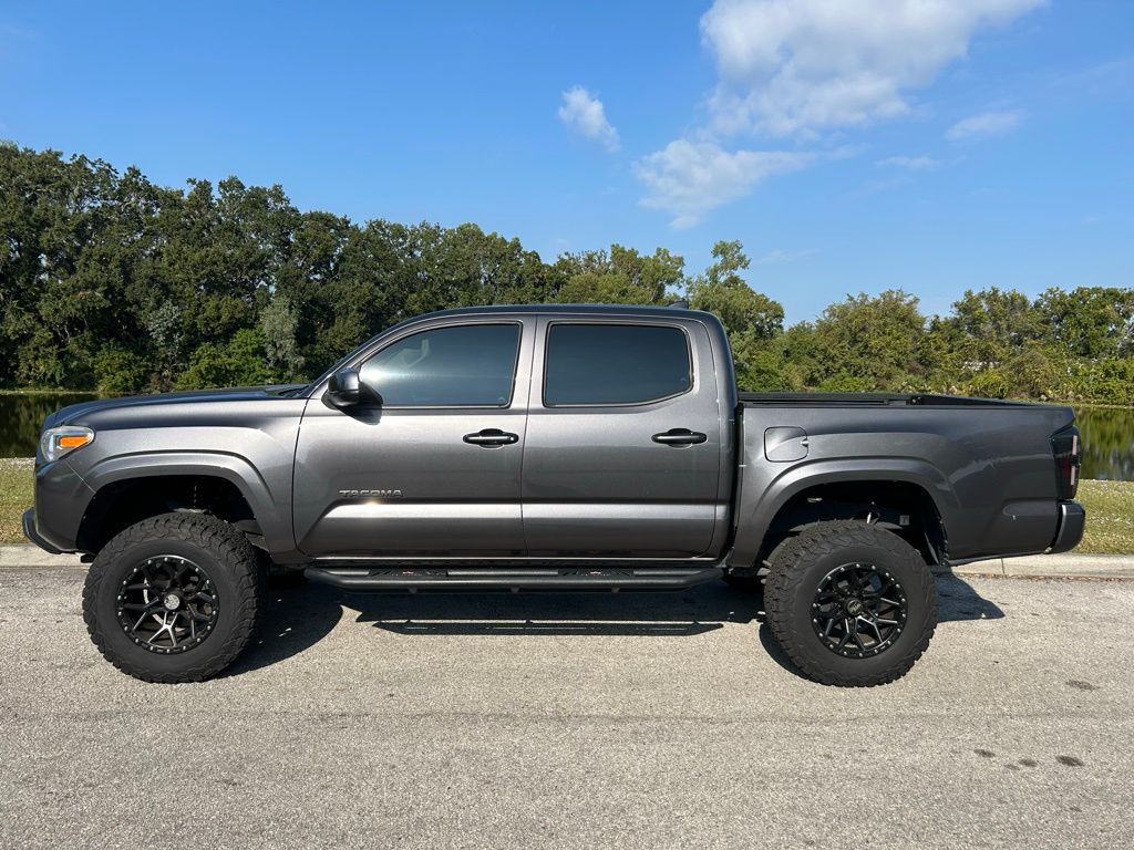 Thumbnail: 2018 Toyota Tacoma - 2