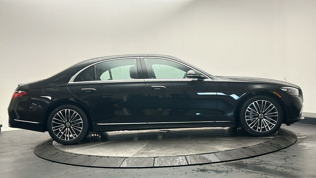 2025 Mercedes-Benz S-Class S 580 8