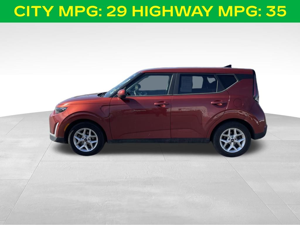 used 2023 Kia Soul car, priced at $17,300
