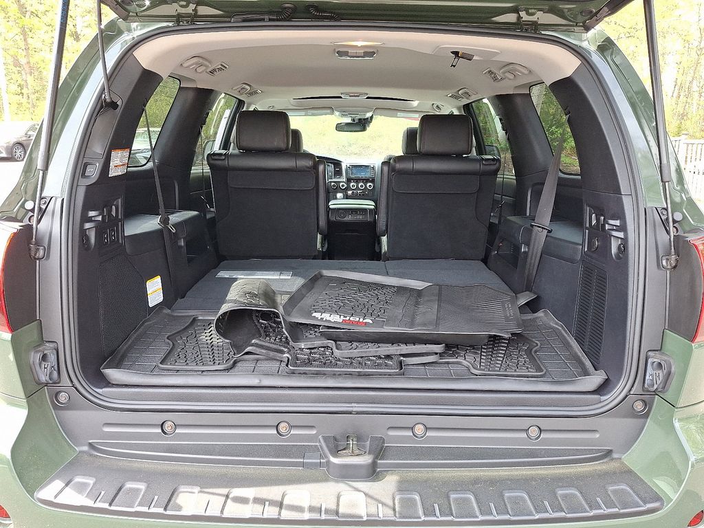2020 Toyota Sequoia TRD Pro 29