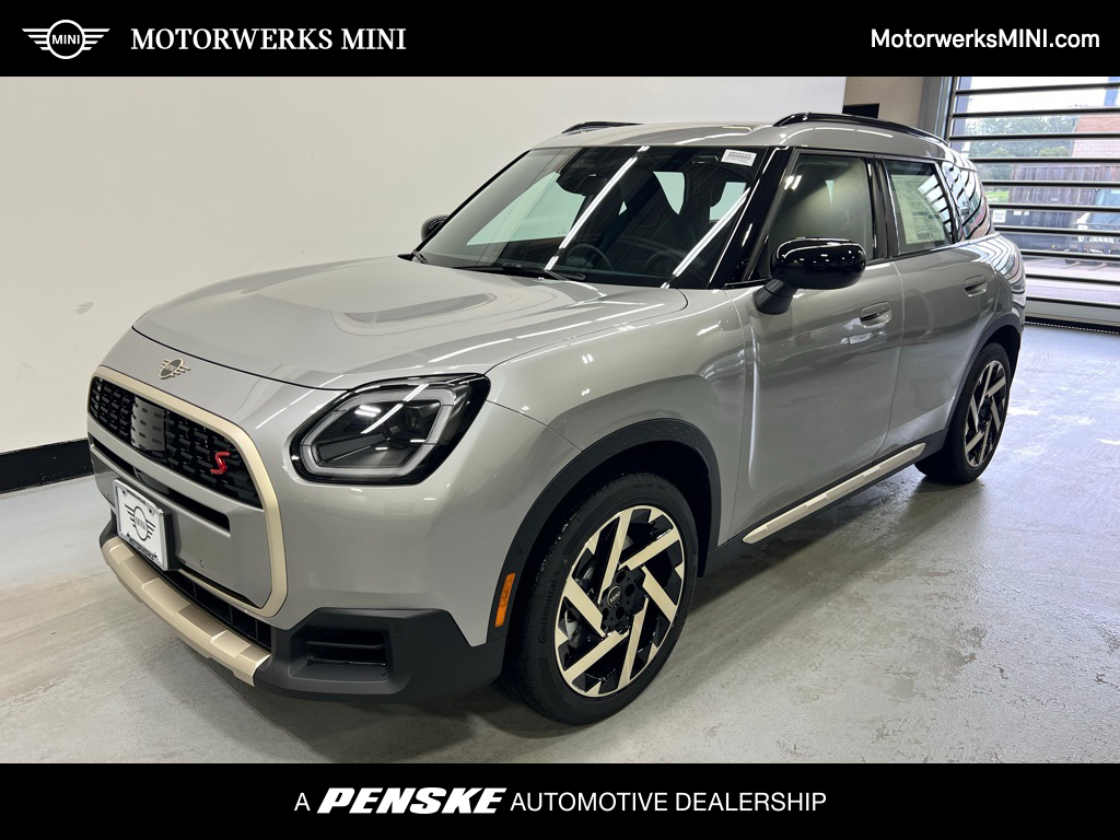 2025 MINI Cooper Countryman Base -
                Golden Valley, MN