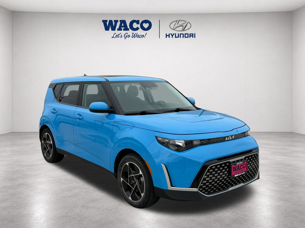 Surf Blue 2023 Kia Soul SUV / Crossover Front-Wheel Drive Continuously Variable Transmission