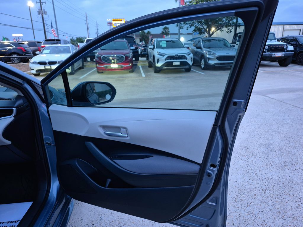 2020 Toyota Corolla LE Blue at Durrett Motor Company