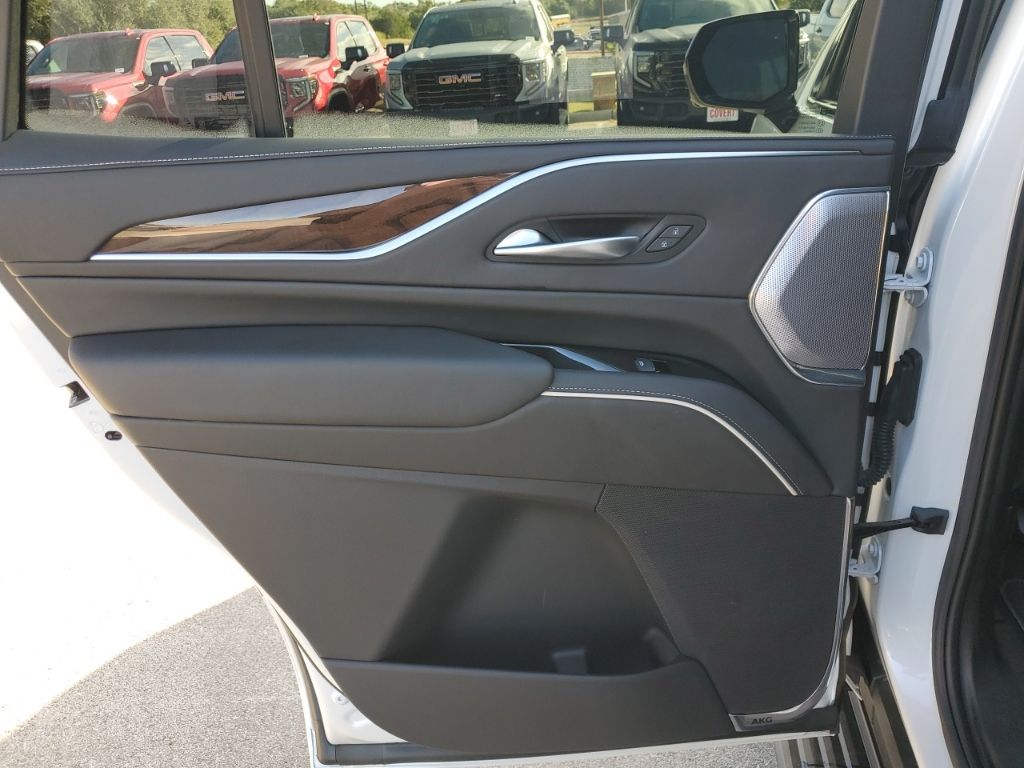 Used Car 2023 Cadillac Escalade  Sport Platinum For Sale Under $90,000 In Austin, Texas