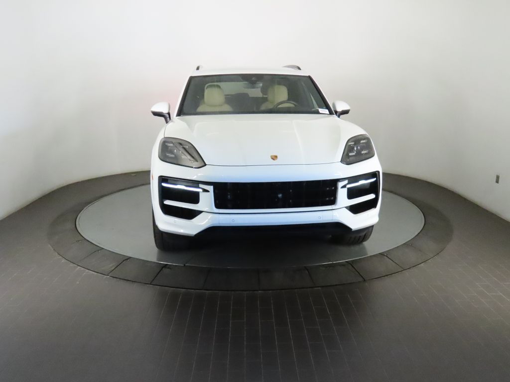 Thumbnail: 2025 Porsche Cayenne - 10