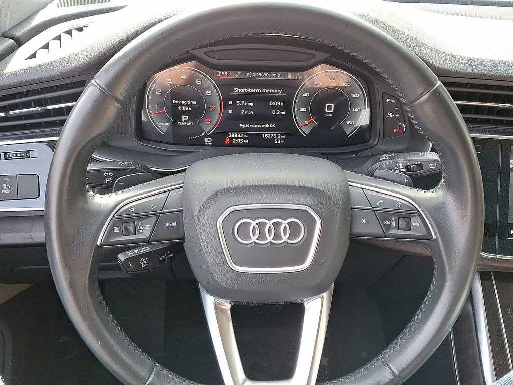 Thumbnail: 2020 Audi Q8 - 19