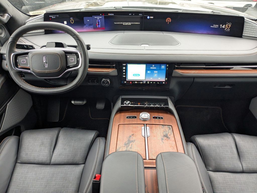 2025 Lincoln Navigator Black Label L