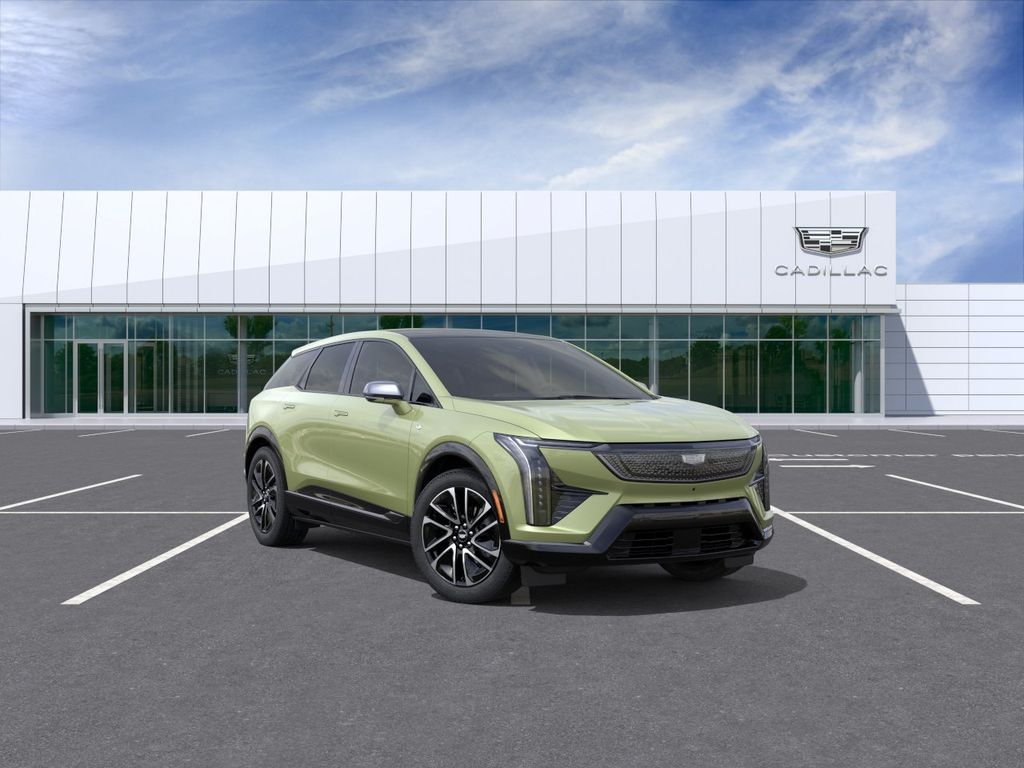 Citron Tricoat 2027 Cadillac OPTIQ SUV / Crossover All-Wheel Drive 1-Speed Automatic