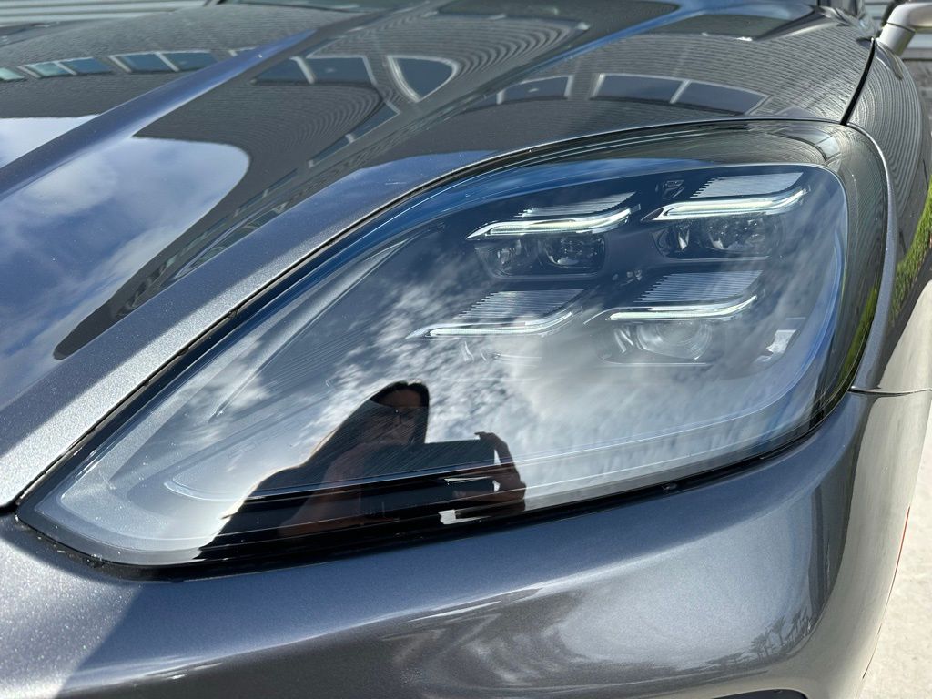 Thumbnail: 2024 Porsche Cayenne - 13