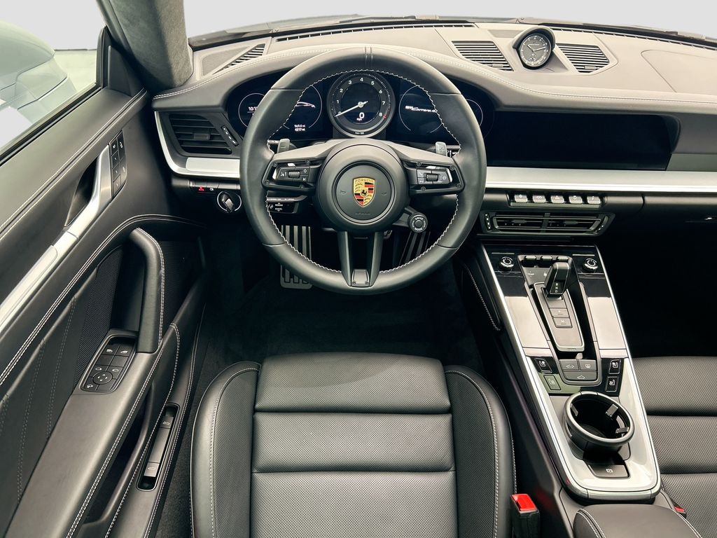 Thumbnail: 2024 Porsche 911 - 12