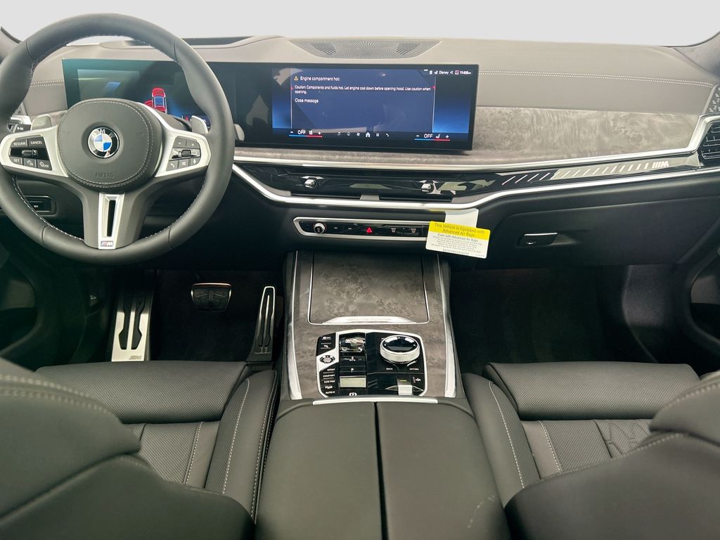 Thumbnail: 2027 BMW X7 - 13
