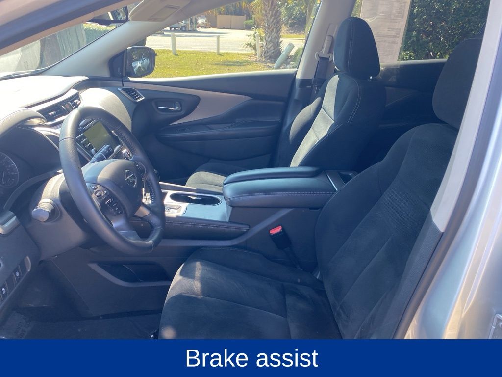 2021 Nissan Murano SV - 11