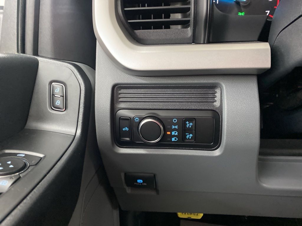2025 Ford F-250SD XL photo