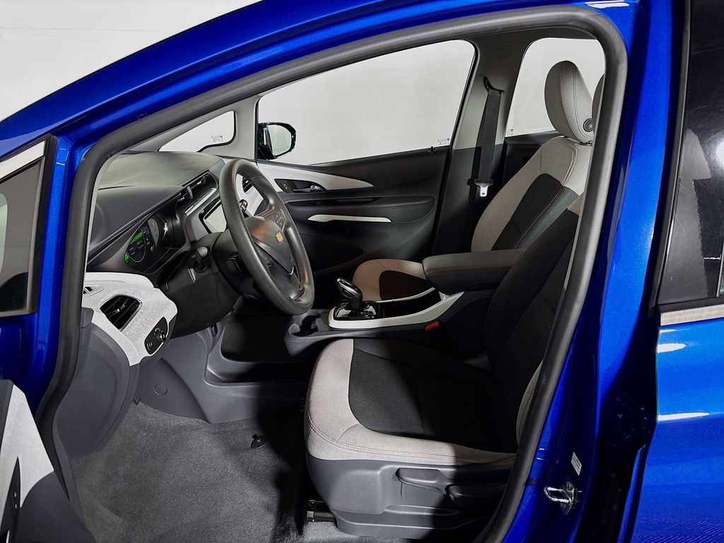 2021 Chevrolet Bolt EV LT