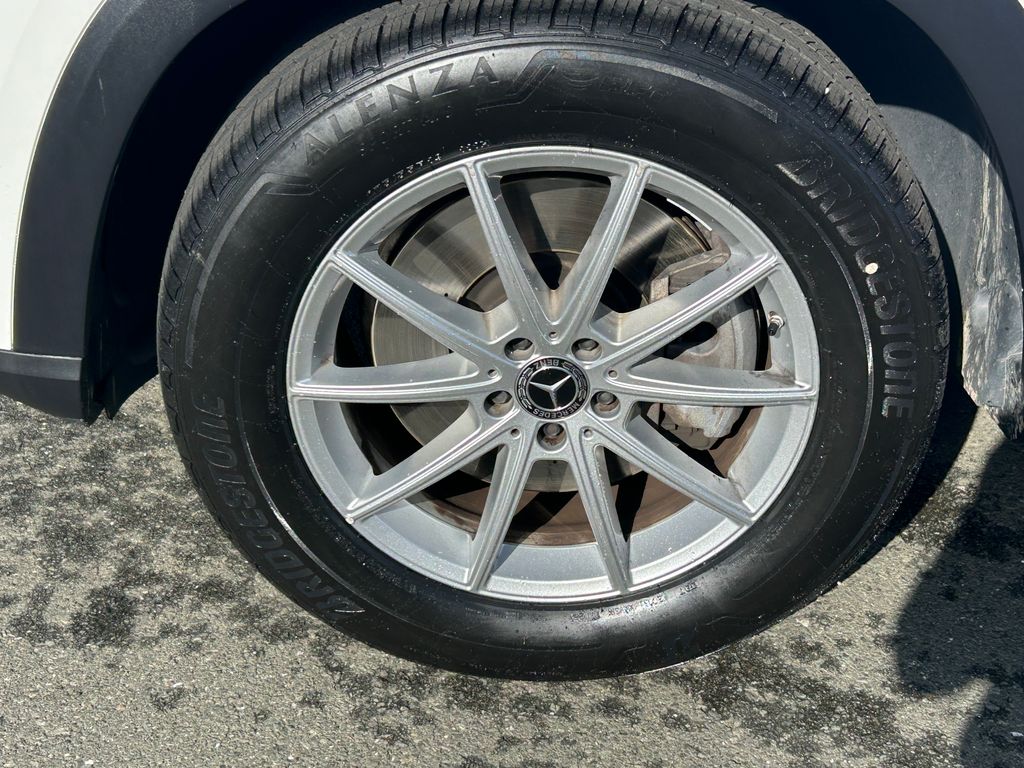 Thumbnail: 2024 Mercedes-Benz GLE - 9