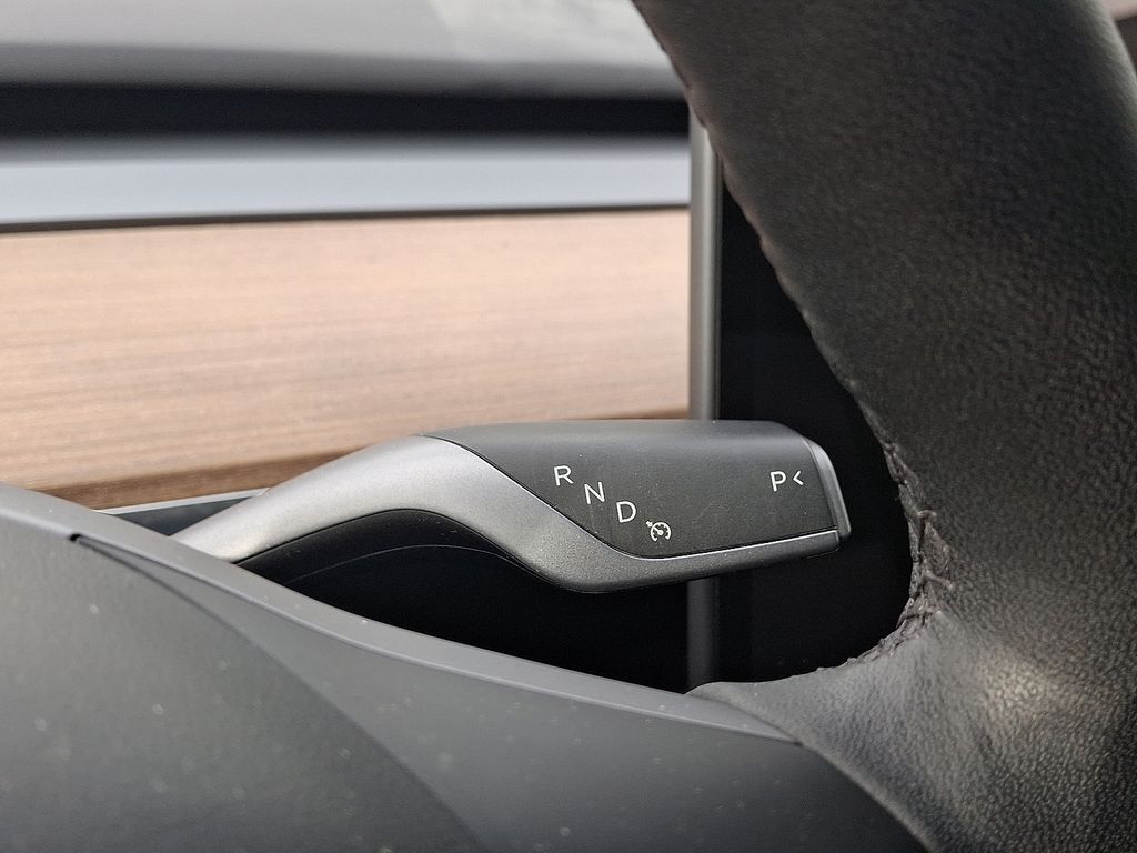 Thumbnail: 2023 Tesla Model Y - 15