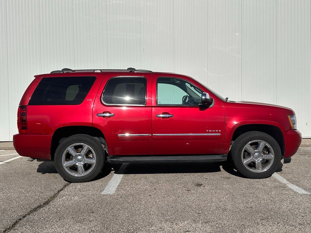 View vehicle photo 6