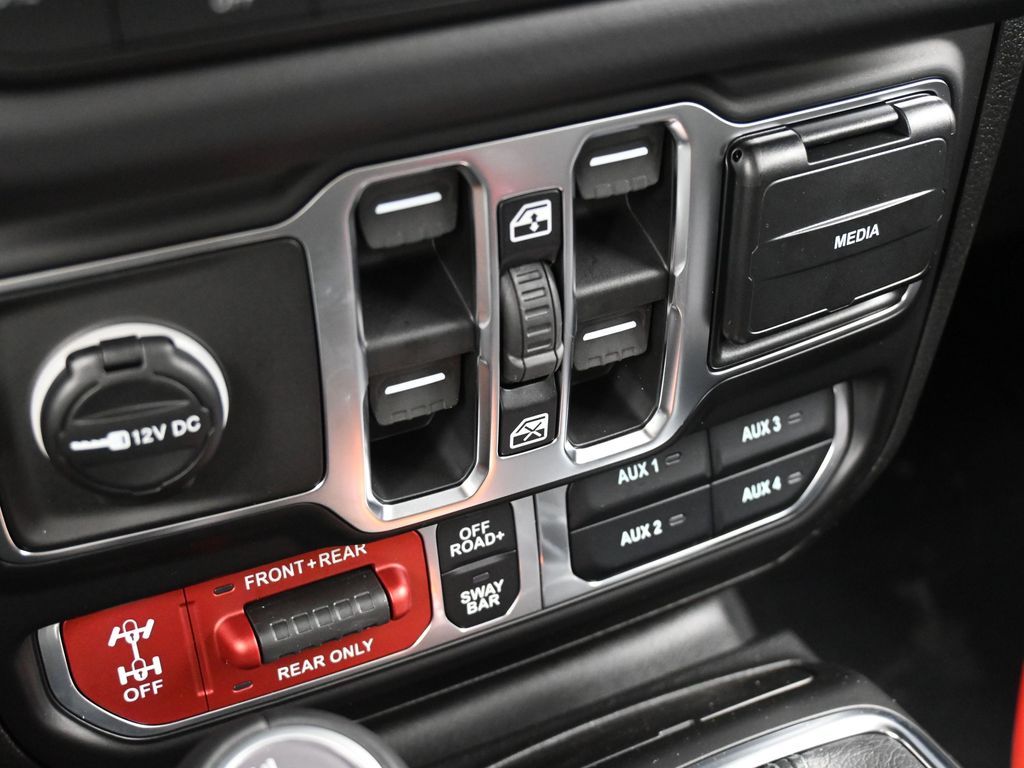 New 2026 Reign Jeep Rubicon image 21