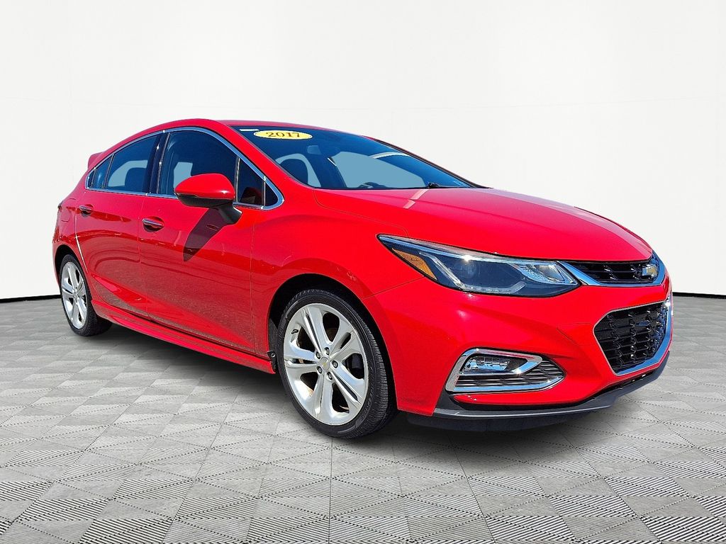 2017 Chevrolet Cruze — photo 1